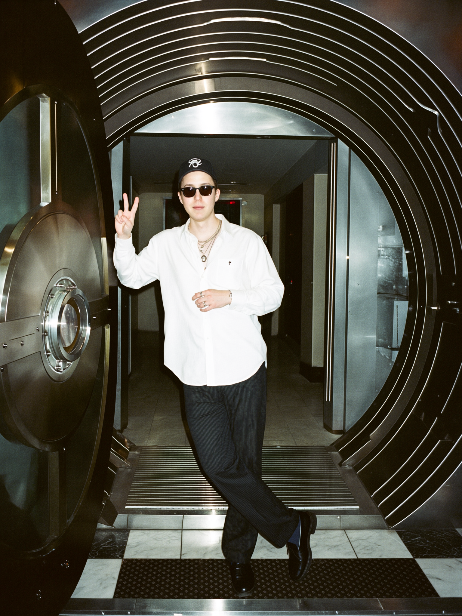 Сказочный портрет в лесу