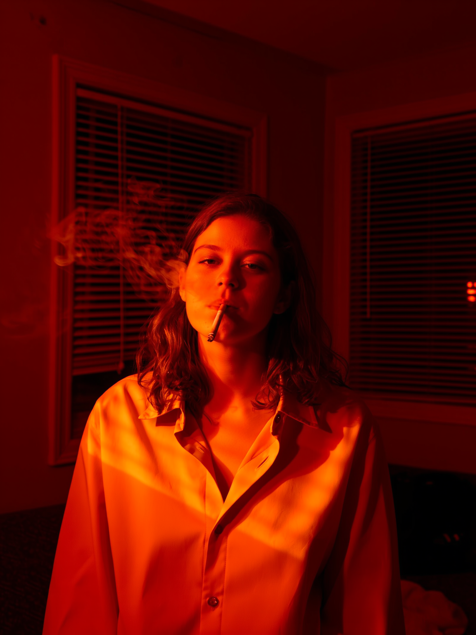 Ночной город и световые дорожки